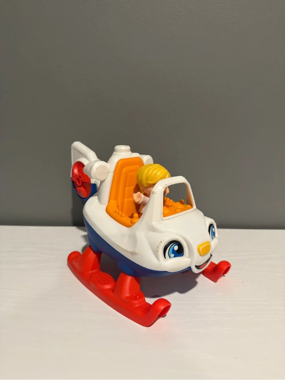 Kids White and Red helicopter Toy with Orange Seat tested and works